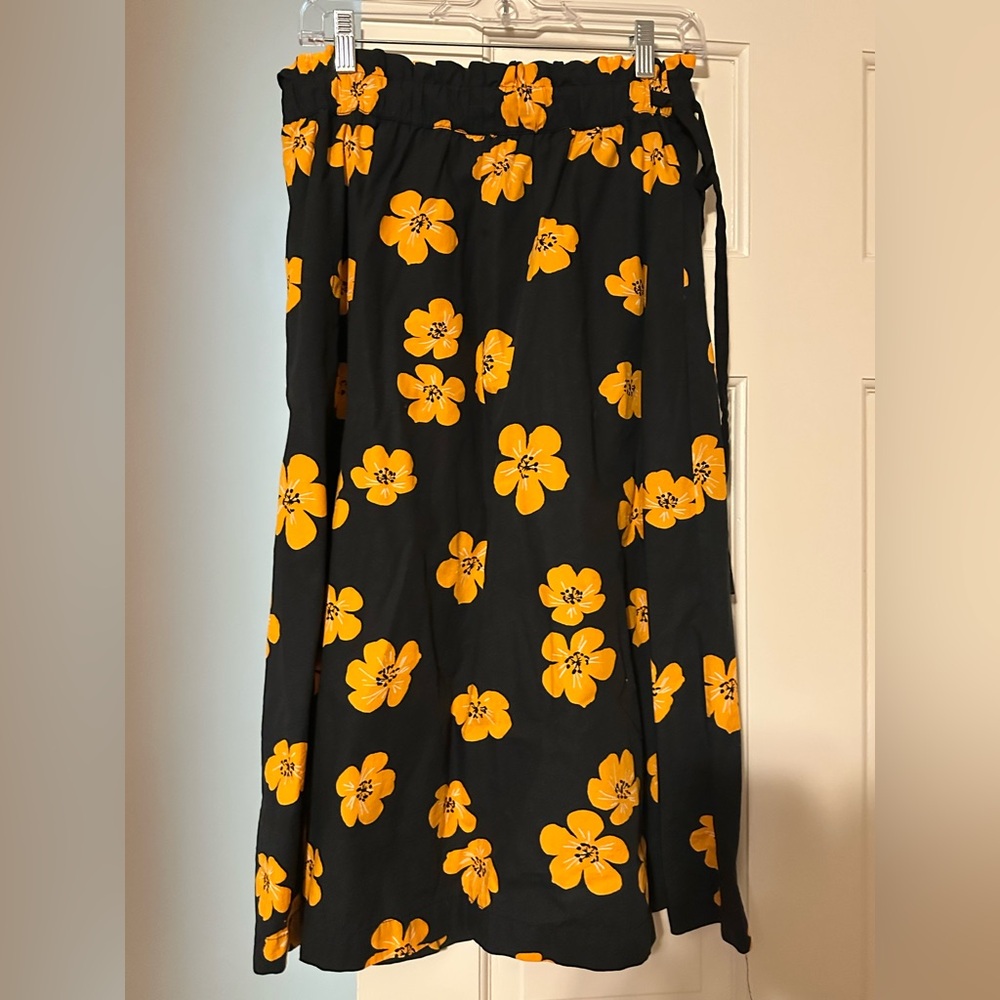 Who What Wear Black and Orange Skirt